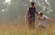 Jacob Lofland as Owen and Beau Wright as James: "For me in the script Beau is levity."